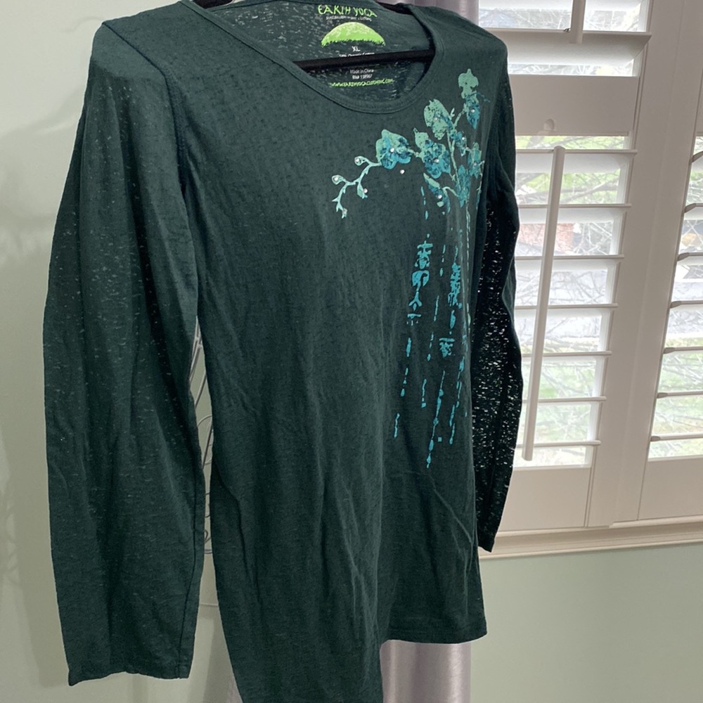 Earth Yoga Sustainable Organic Clothing Long Sleeve Tee - Picture 2 of 10